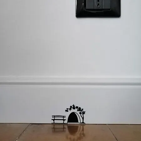 Theroom דירה