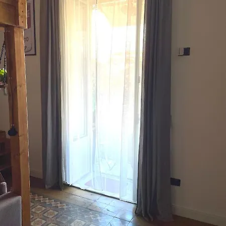 Theroom * קטאניה