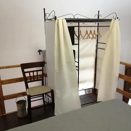 Theroom * Κατάνια